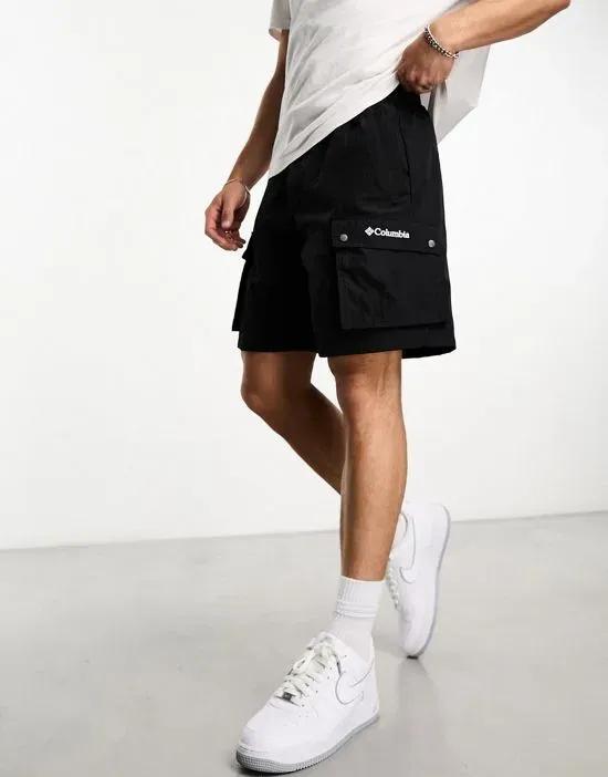 Doverwood crinkle utility shorts in black