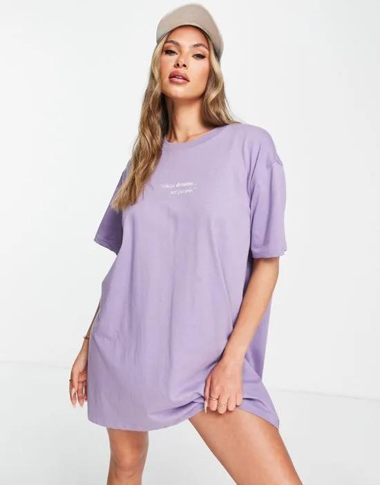 dreams oversized slogan t-shirt dress in lilac