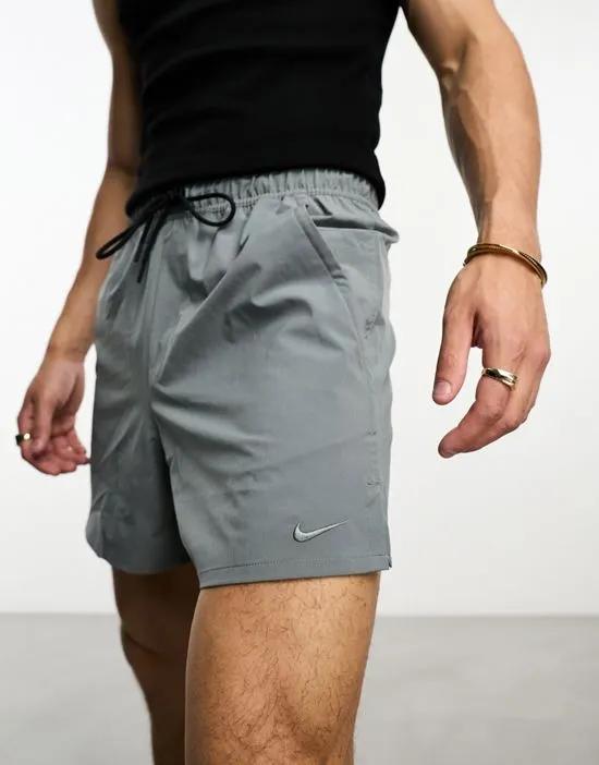 Dri-FIT 5inch shorts in gray
