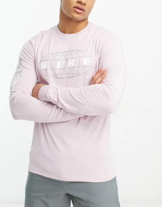 Dri-FIT Club long sleeve T-shirt in pink