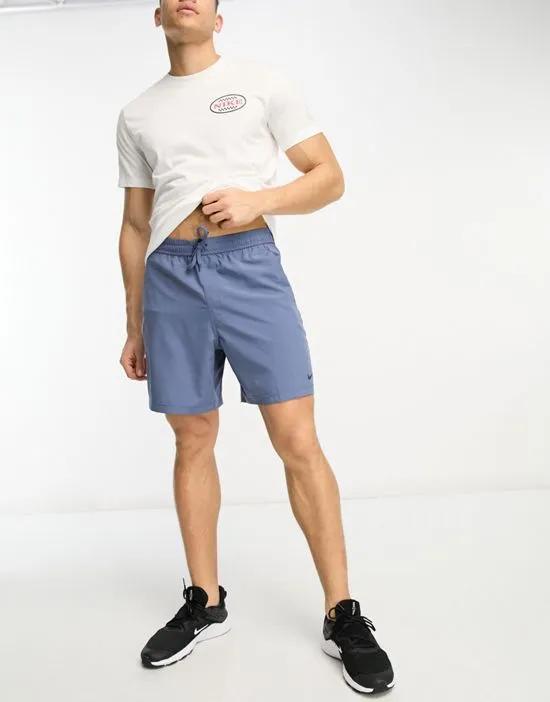 Dri-FIT Form 7inch shorts in navy