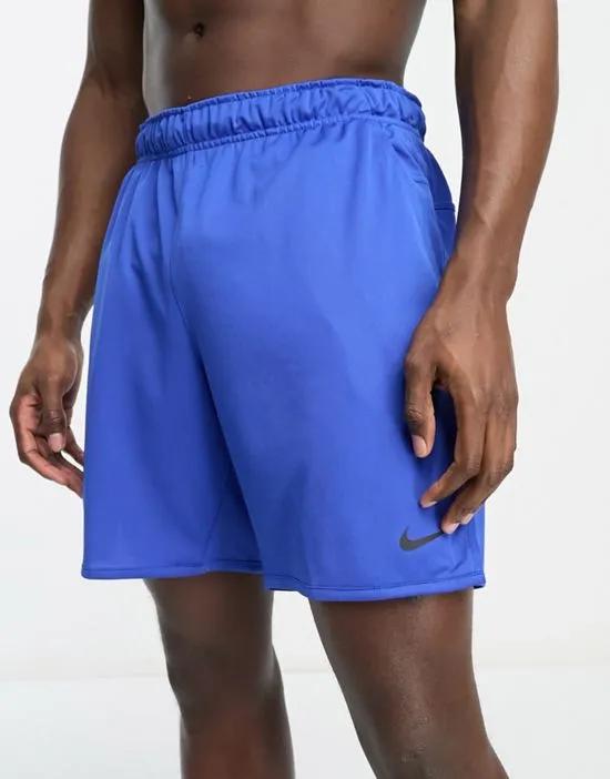 Dri-FIT Totality 7inch shorts in blue