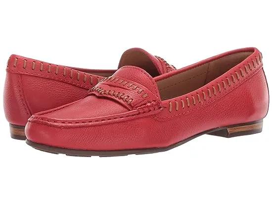 Driver Club USA Women's Leather Made in Brazil Maple Ave Loafer