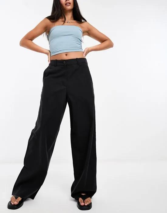 Elio baggy fit pants in washed black