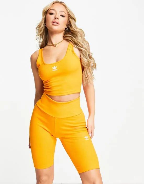 essential legging shorts with logo in orange