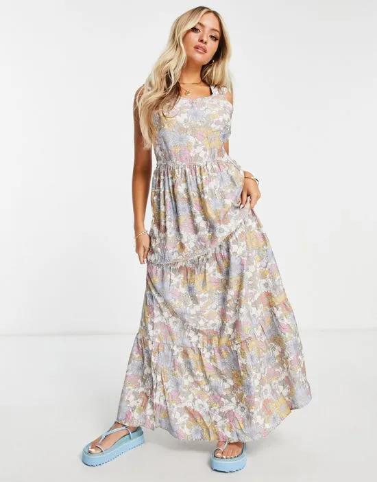 Exclusive tiered maxi dress in vintage floral