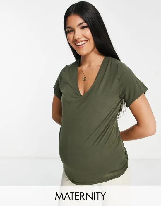 fitted Stretch T-shirt in khaki