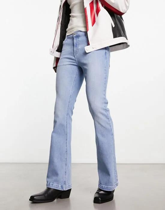 flare jeans with stretch in light wash