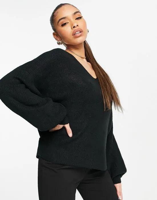 fluffy knit sweater in black
