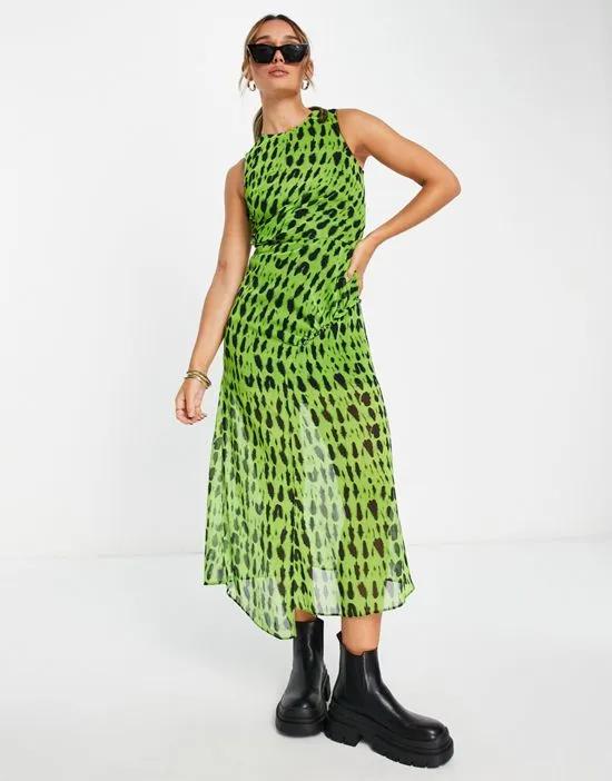 gathered printed blurred spot midi dress in green