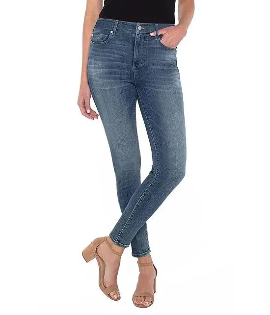 Gia Glider Pull-On Skinny in Dacey