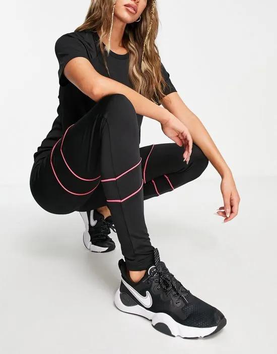 gym leggings with contrast piping in black