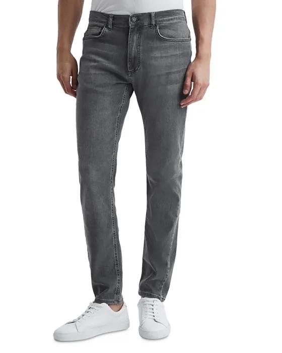 Harry Slim Fit Jeans in Washed Gray