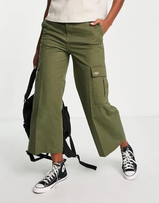 Hockinson cargo pants in military green