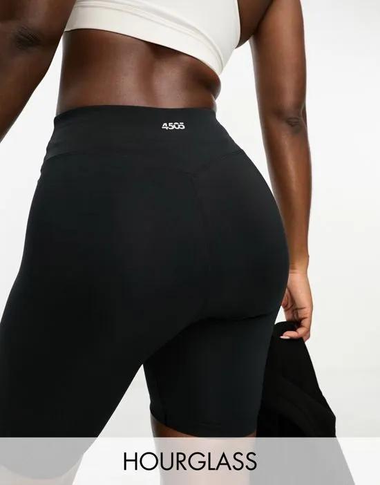 Hourglass icon 8 inch booty legging short with bum sculpt detail in performance fabric