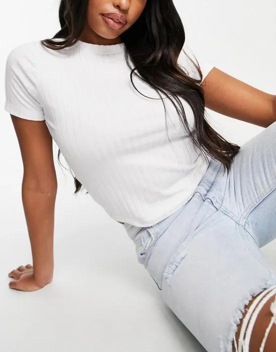 Hourglass slim fit t-shirt in rib in white