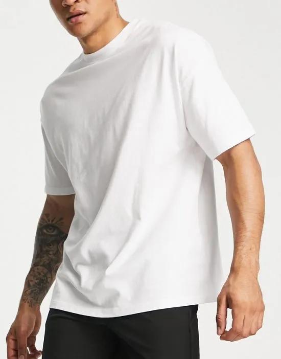 icon oversized training t-shirt in white