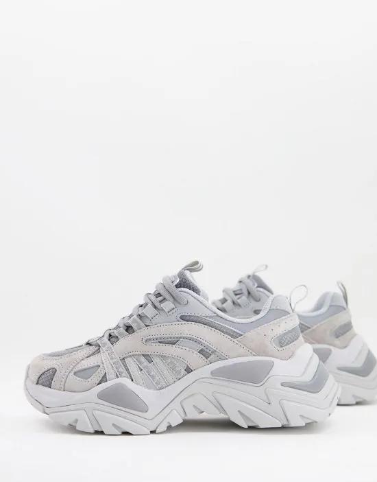Interation sneakers in gray