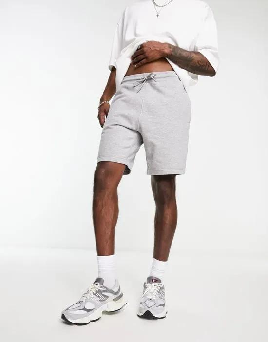 jersey shorts in light gray