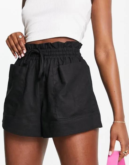 Kadie relaxed shorts in black
