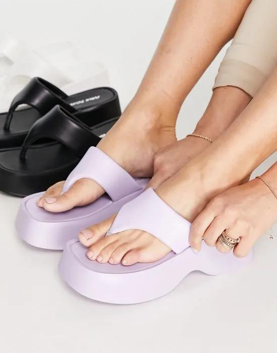 Kaye chunky flatform sandals in lilac