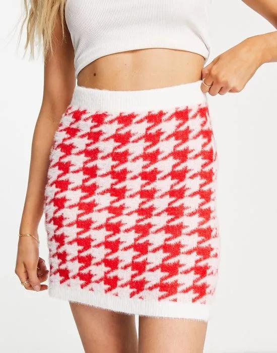 knit houndstooth mini skirt in red - part of a set