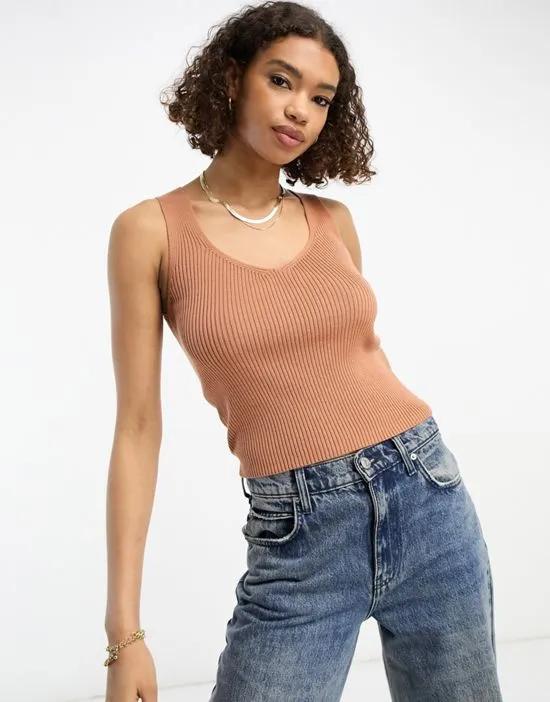 knitted v neck tank top in brown