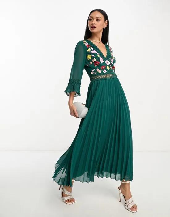 lace insert pleated midi dress with embroidery in forest green
