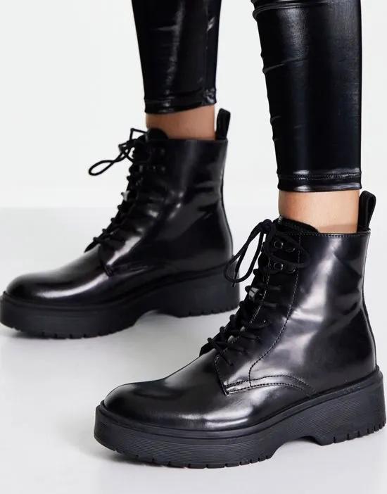 lace up leather boots in black