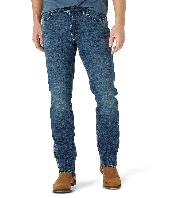 Lee Men's Extreme Motion Bi-Stretch Straight Fit Tapered Leg Jean