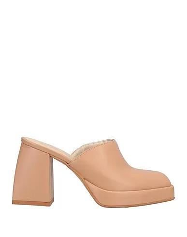 Light brown Leather Mules and clogs