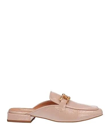 Light pink Mules and clogs