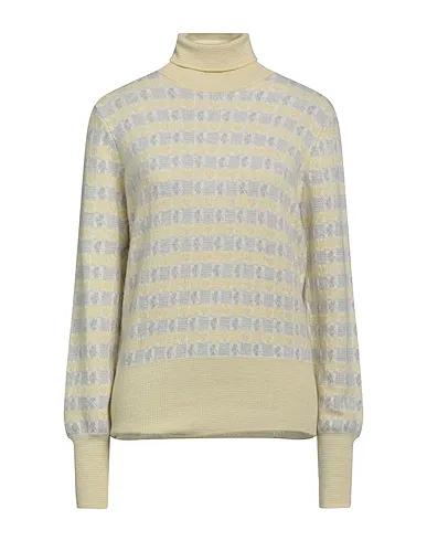 Light yellow Knitted Turtleneck