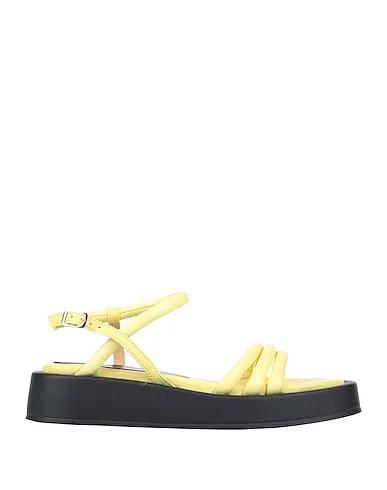 Light yellow Sandals