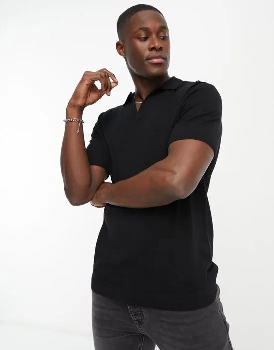lightweight knitted cotton notch neck polo in black