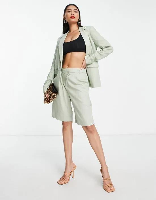 linen tailored city shorts in sage - part of a set