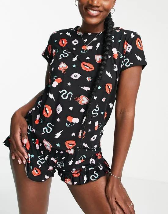 lips and heart short pajama set in black