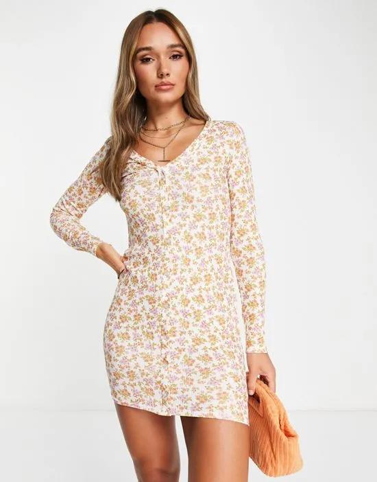 long sleeve mini shirt dress in cream ditsy floral