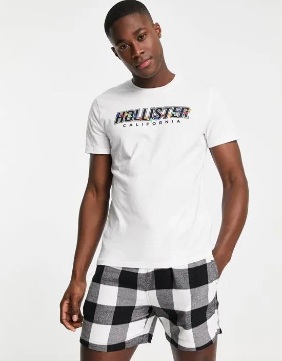 lounge set t-shirt and shorts black check with chest logo