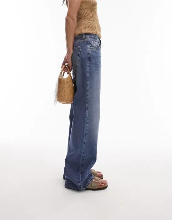 low rise wide leg jeans in mid blue