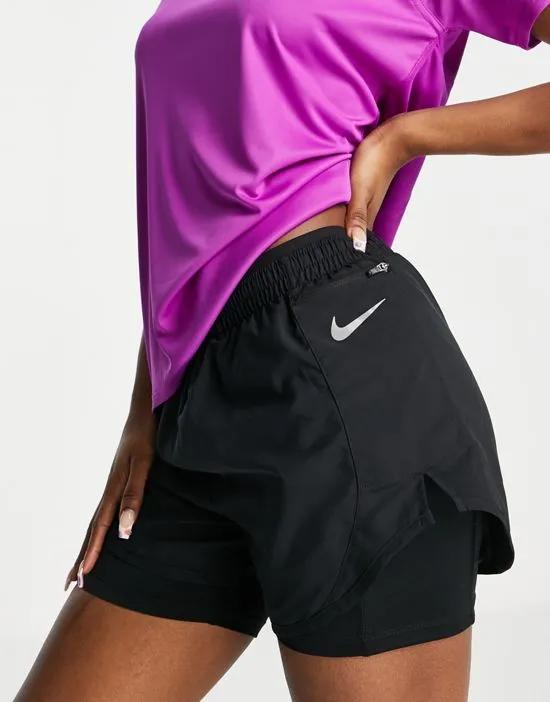 Luxe 2-in-1 tempo shorts in black