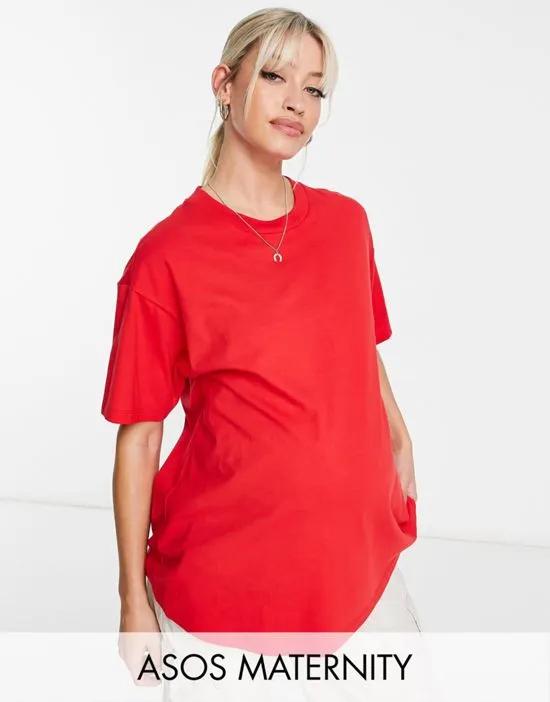 Maternity oversized T-shirt in red