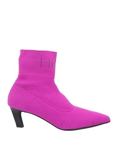 Mauve Knitted Ankle boot