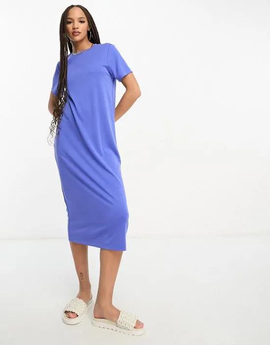 maxi t-shirt dress in blue