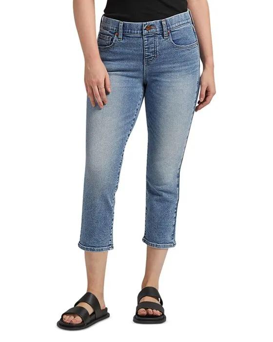 Maya Mid Rise Slim Capri Jeans in Del Mar