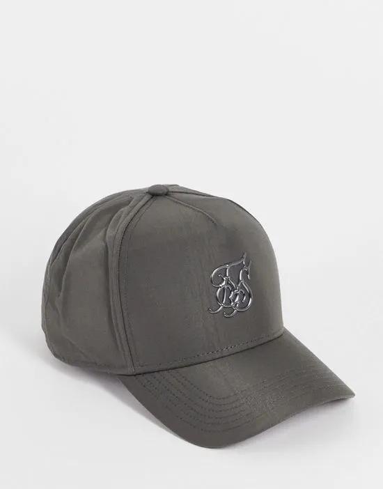 metallic trucker cap in gray