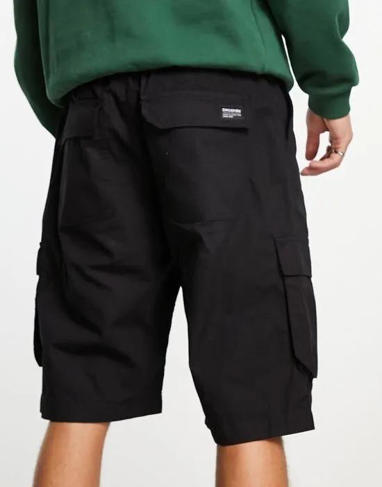 Micah cargo shorts in black