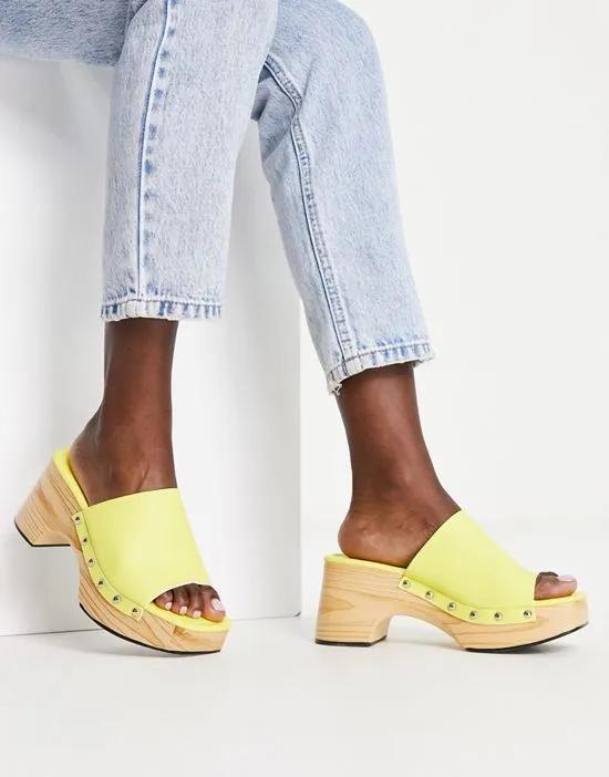 mid clog mule sandals in lime