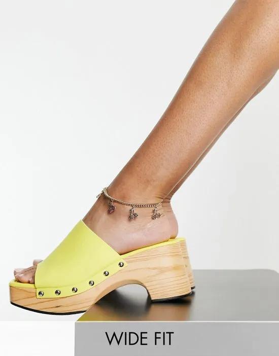 mid clog mule sandals in lime