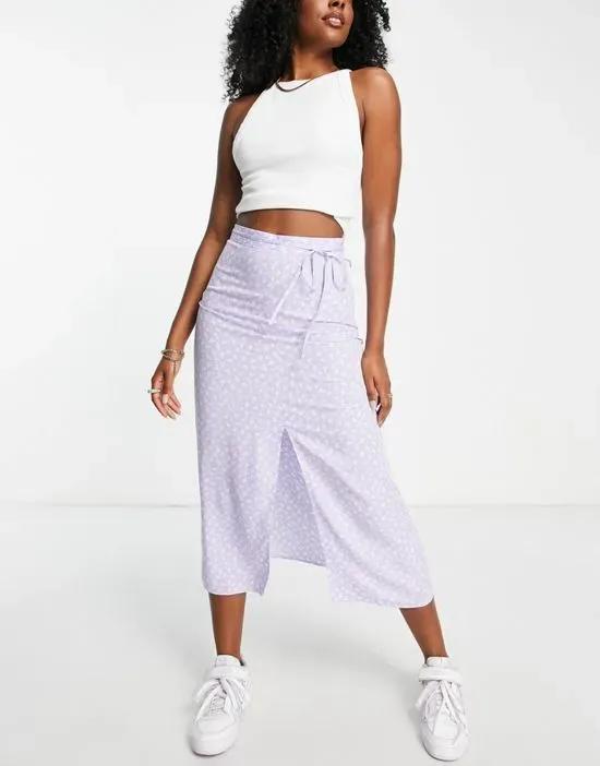 midi slip skirt with front slit in lilac floral print